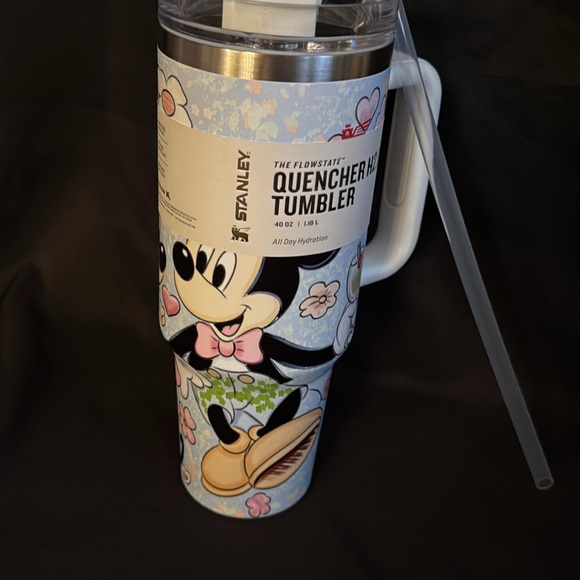 Colorful Character Tumblers with Handles - Picture 4 of 7